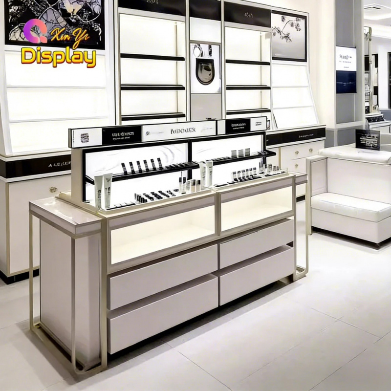 อุปกรณ์ตกแต่งร้านขายผลิตภัณฑ์บ - Luxury Skincare Retailers บทวิจารณ์และราคา